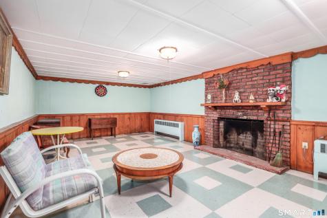 124 Chestnut Hill Road Trumbull CT 06611