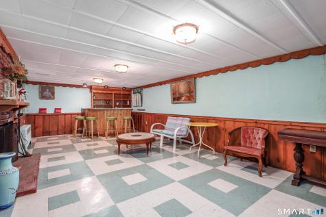 124 Chestnut Hill Road Trumbull CT 06611