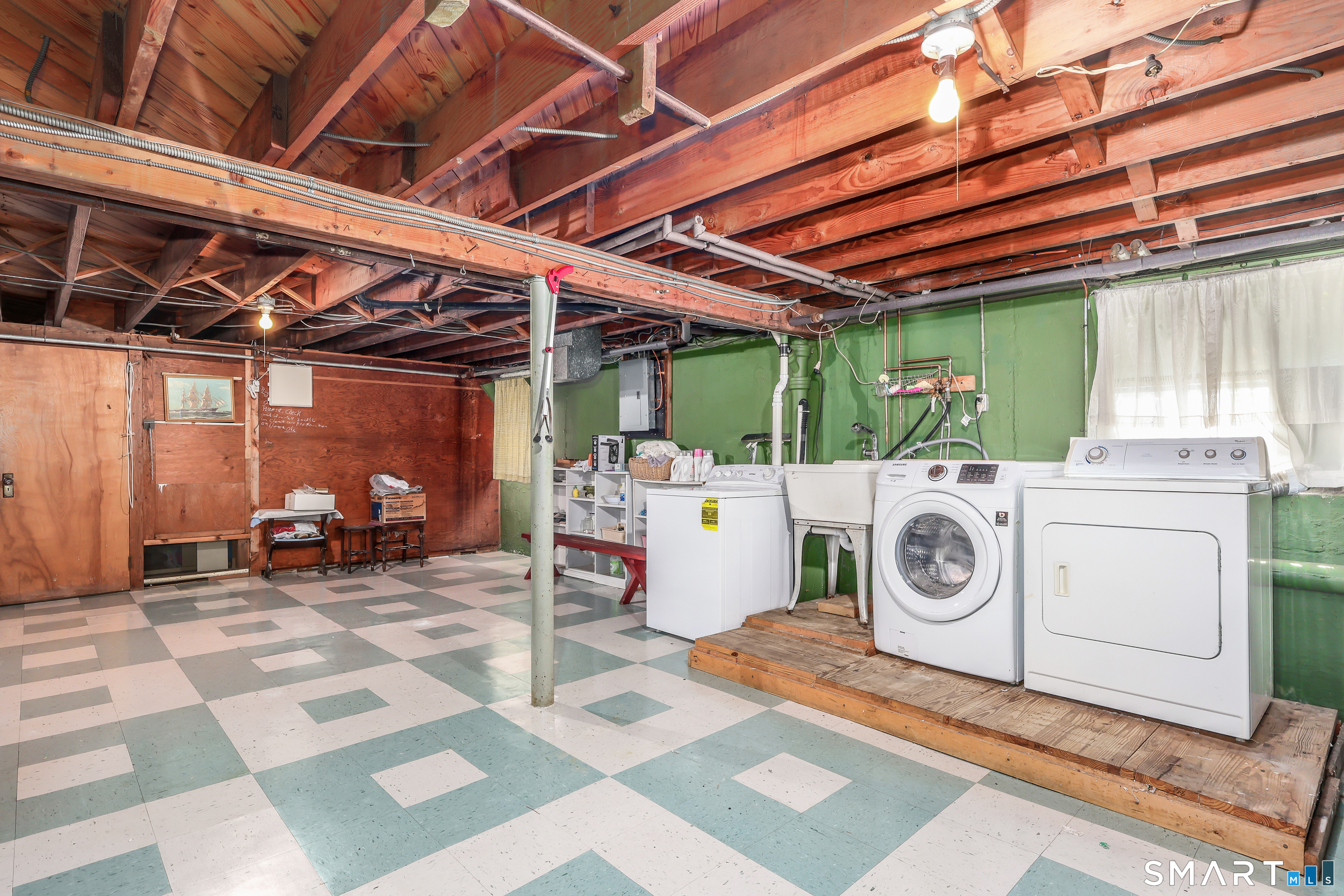 124 Chestnut Hill Road Trumbull CT 06611