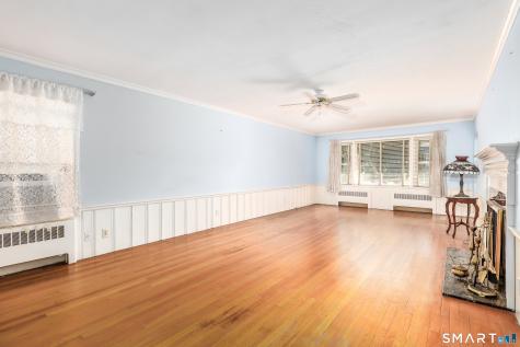 124 Chestnut Hill Road Trumbull CT 06611