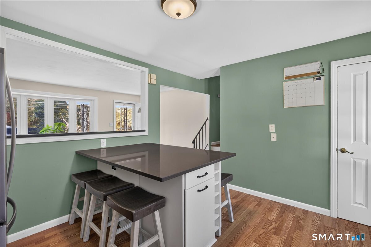 4 Elaine Drive Seymour CT 06483