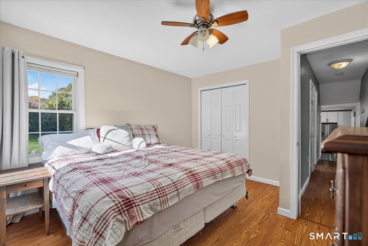 4 Elaine Drive Seymour CT 06483