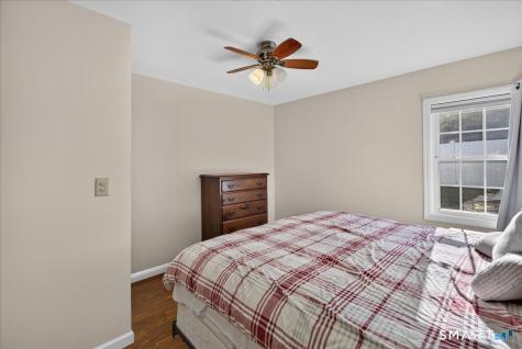 4 Elaine Drive Seymour CT 06483