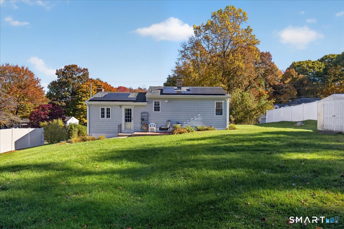 4 Elaine Drive Seymour CT 06483