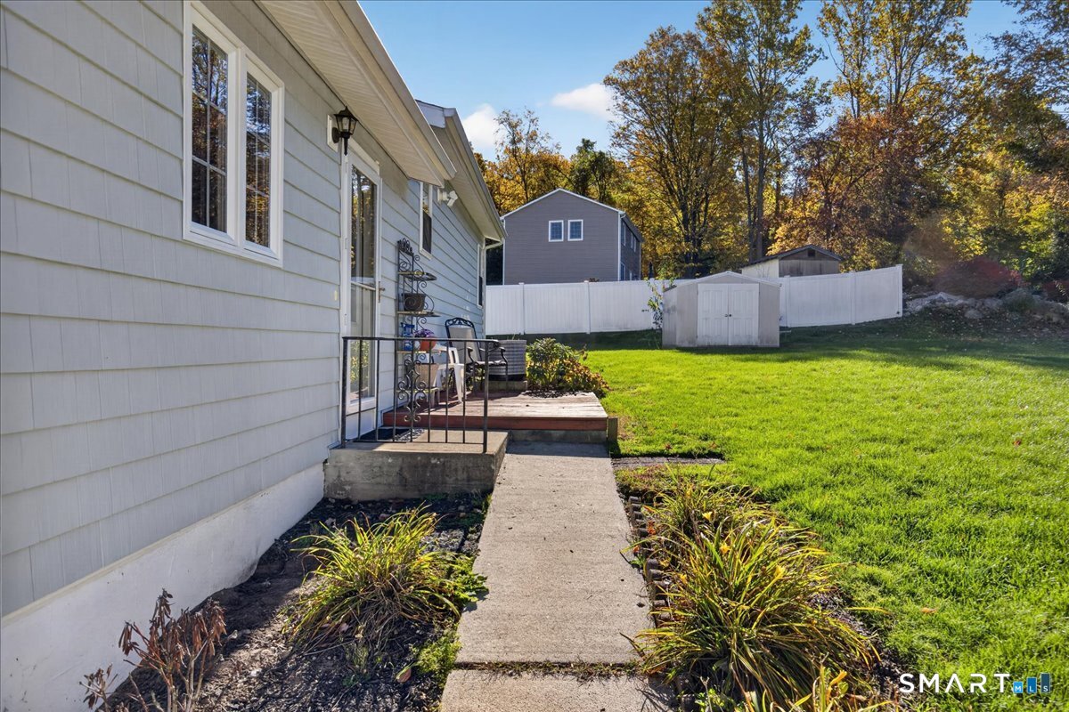 4 Elaine Drive Seymour CT 06483