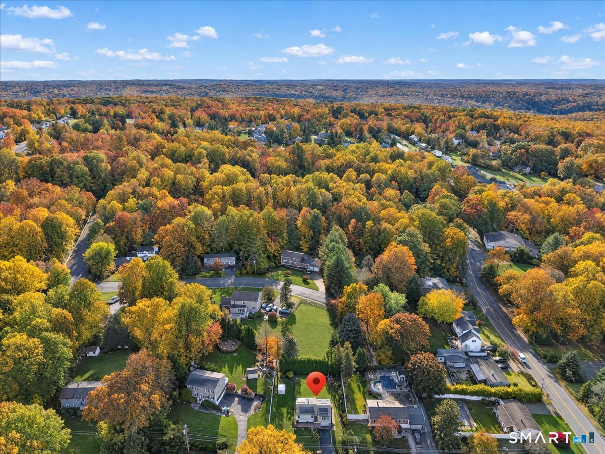 4 Elaine Drive Seymour CT 06483