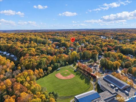 4 Elaine Drive Seymour CT 06483