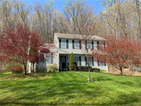 9 Concord Way New Milford CT 06776