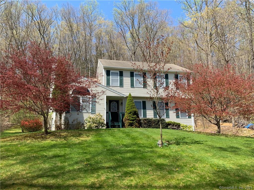 9 Concord Way New Milford CT 06776