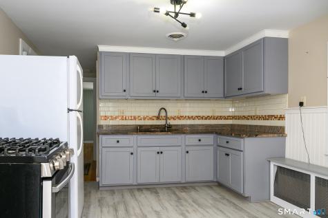 8 Teddy Lane Norwich CT 06360