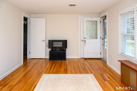 8 Teddy Lane Norwich CT 06360