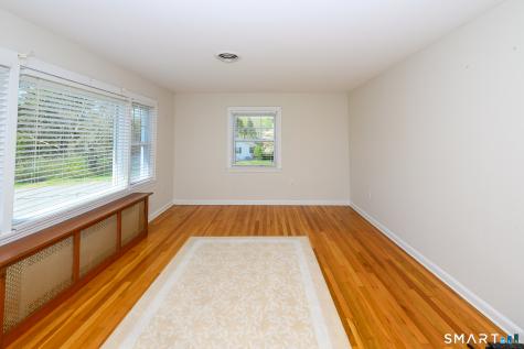 8 Teddy Lane Norwich CT 06360