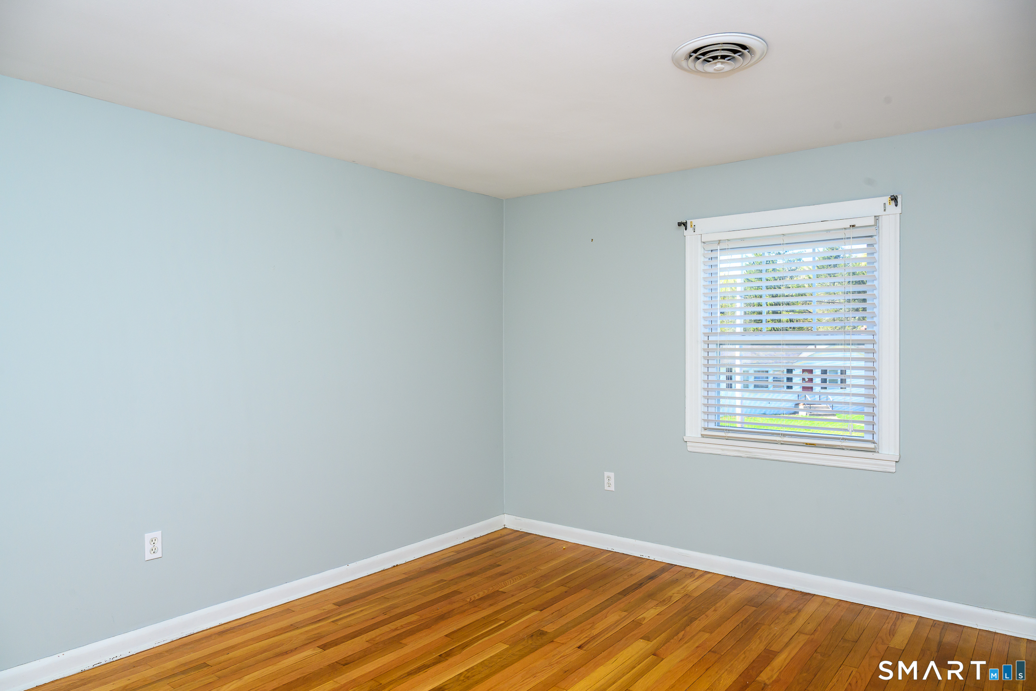 8 Teddy Lane Norwich CT 06360