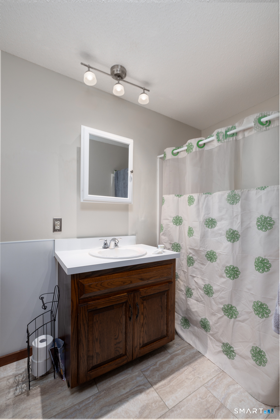 119 High Street Plymouth CT 06786
