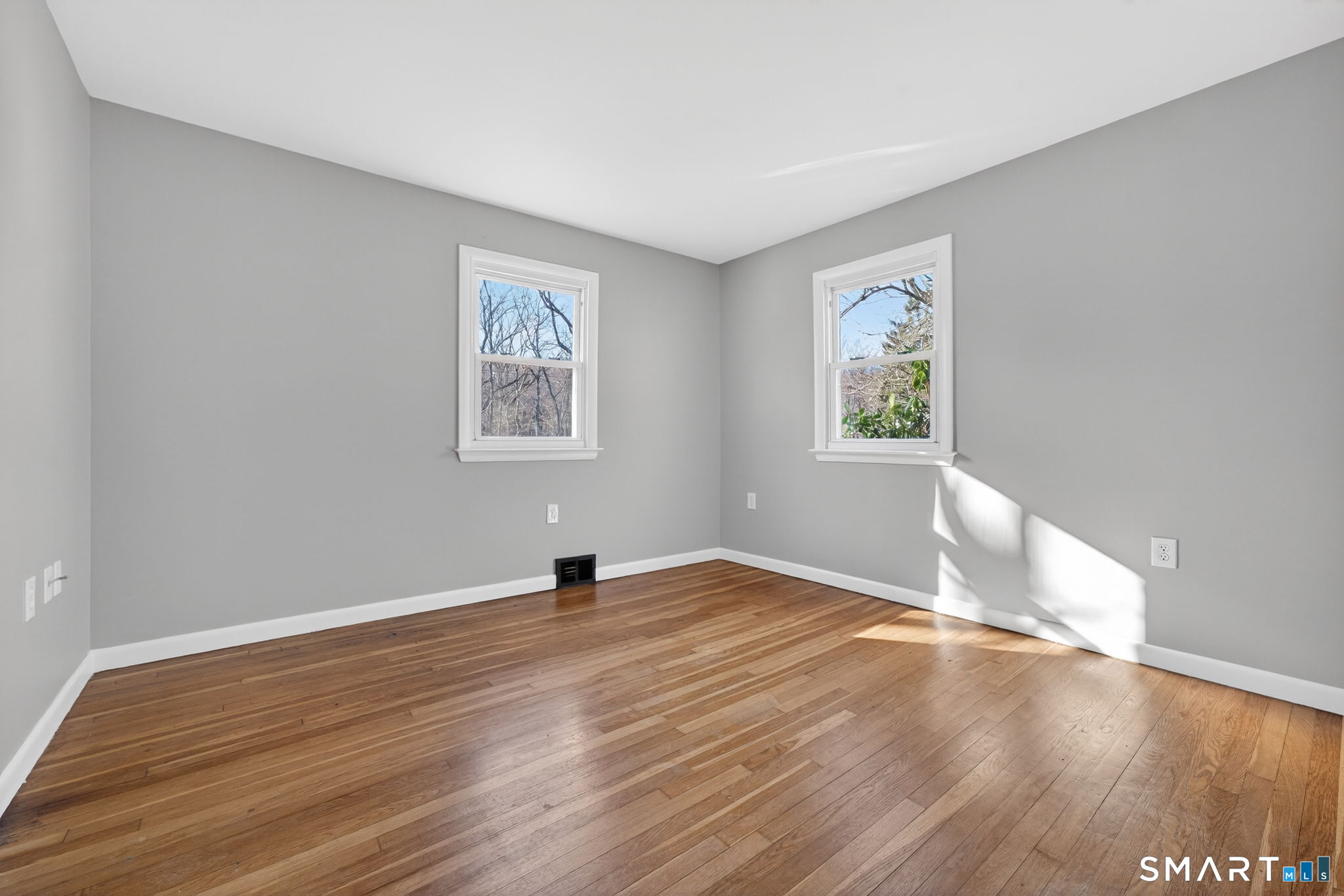 23 Holbrook Road Seymour CT 06483