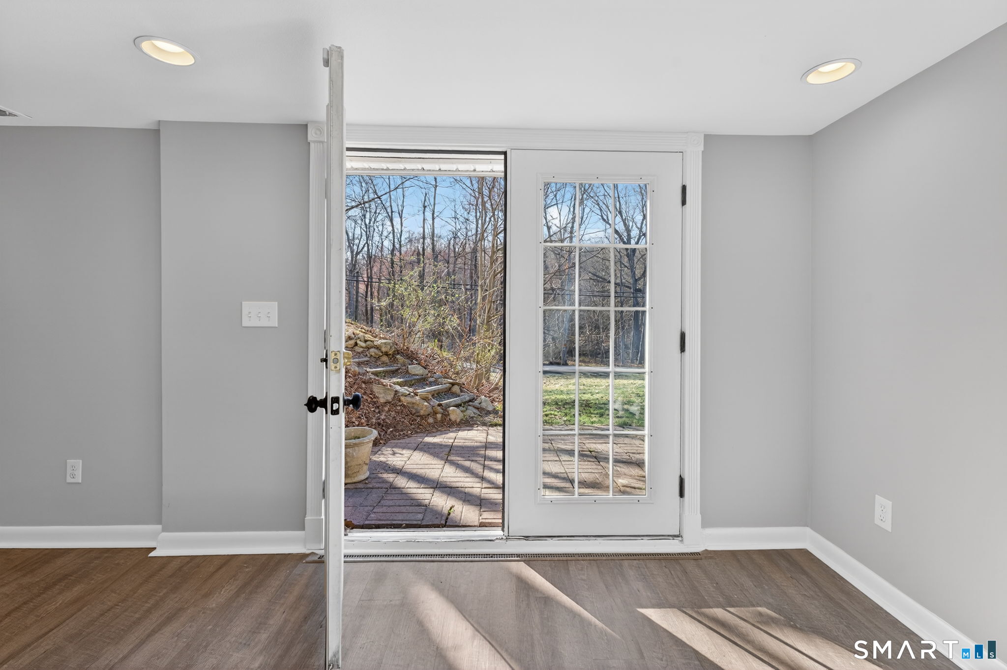 23 Holbrook Road Seymour CT 06483