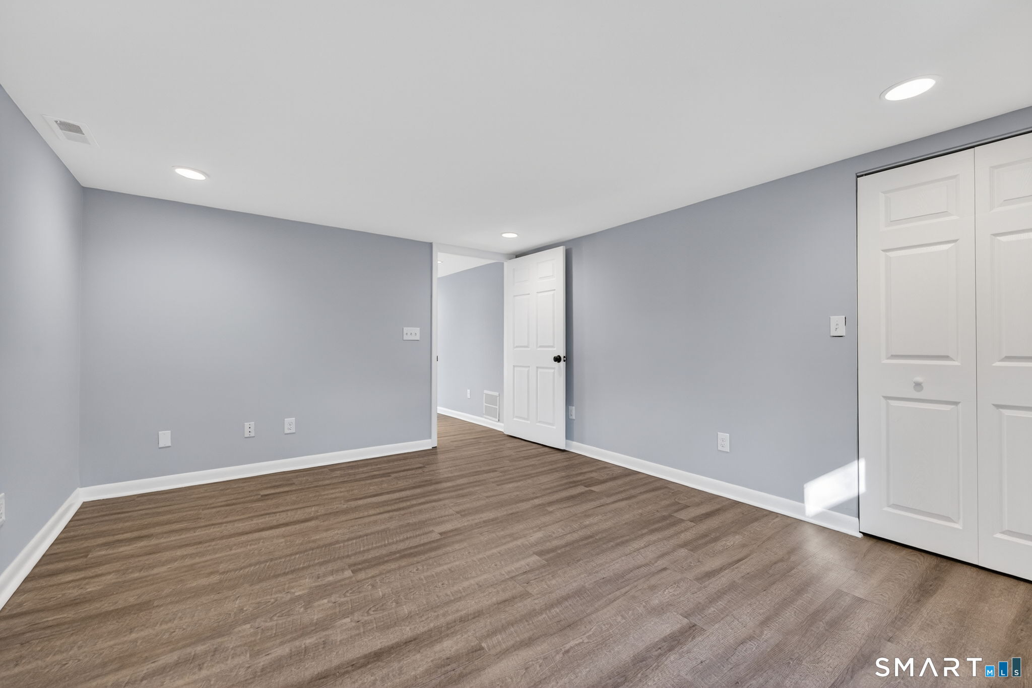 23 Holbrook Road Seymour CT 06483