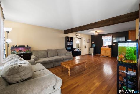 118 Bluebird Drive Naugatuck CT 06770