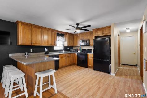 118 Bluebird Drive Naugatuck CT 06770