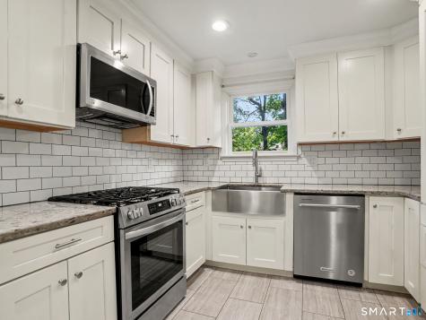 35 Crystal Lane Fairfield CT 06824
