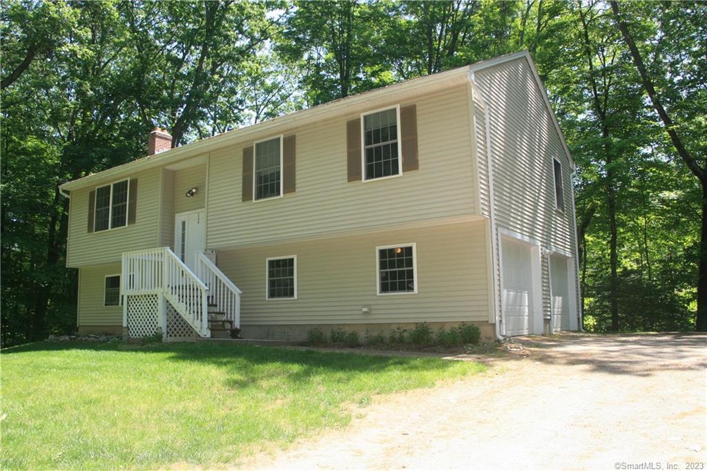 12 Giant Oak Lane Ashford CT 06278