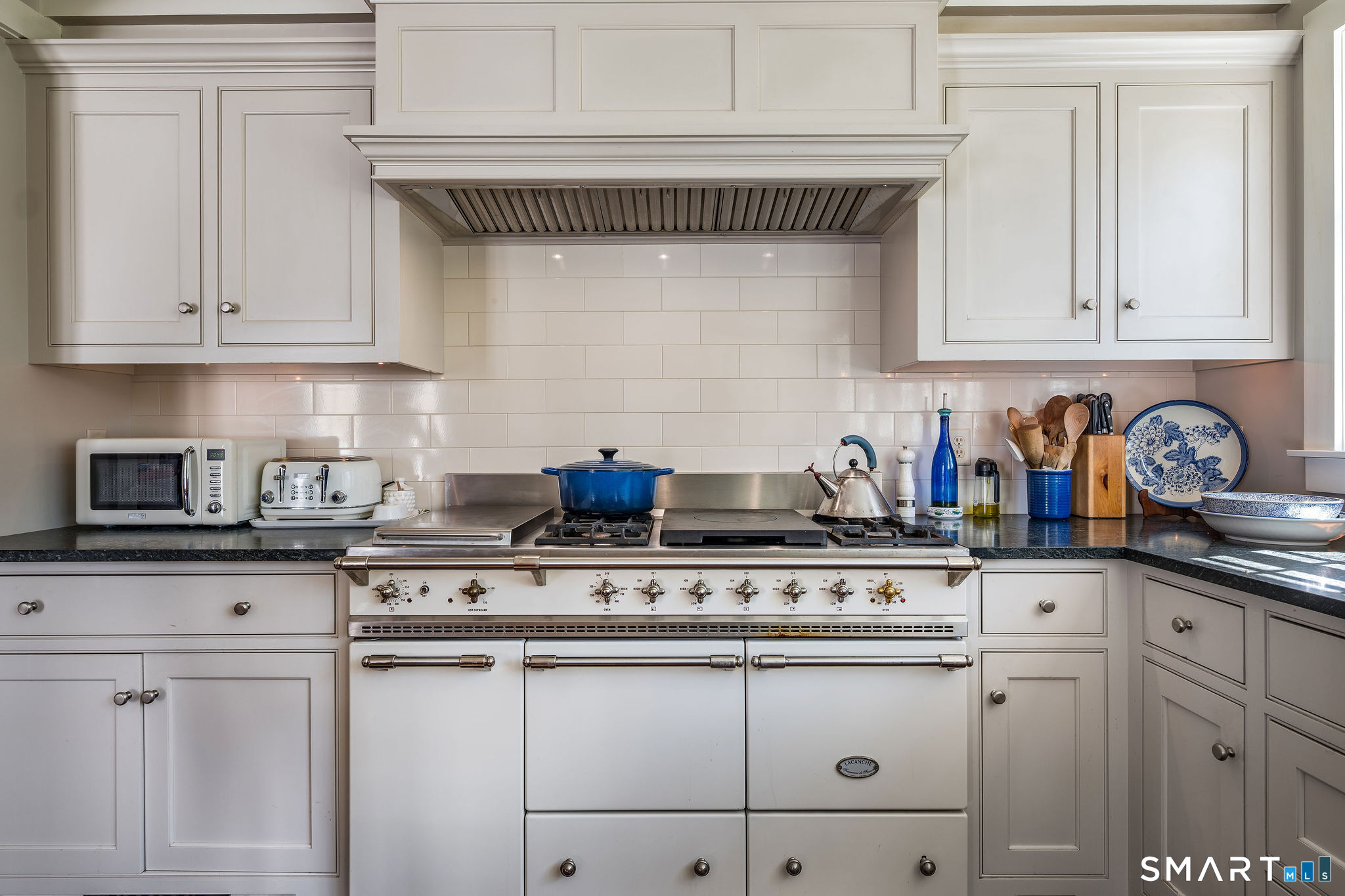 25 River Road Essex CT 06426