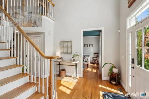 1 Angelas Way Burlington CT 06013