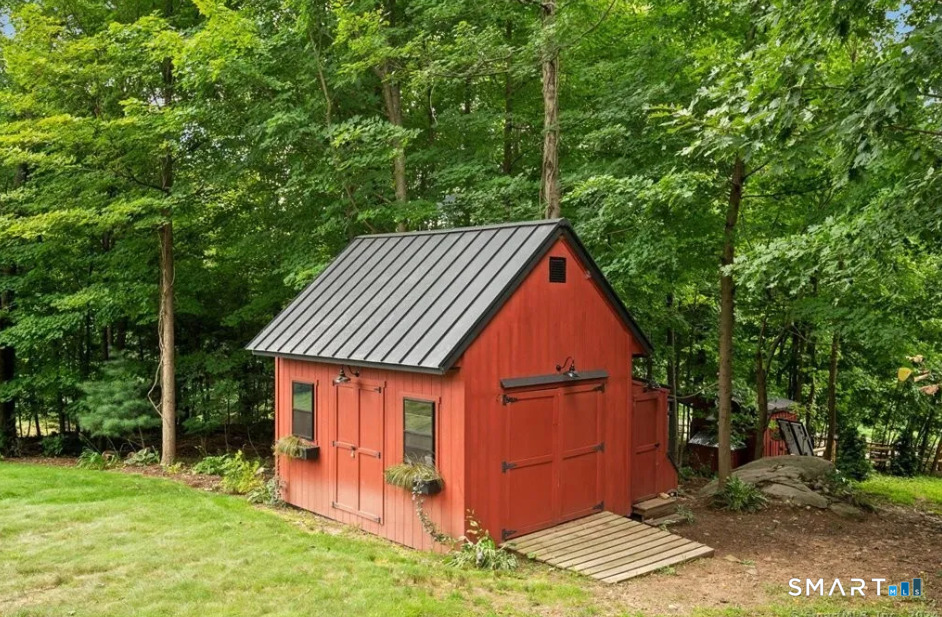 1 Angelas Way Burlington CT 06013