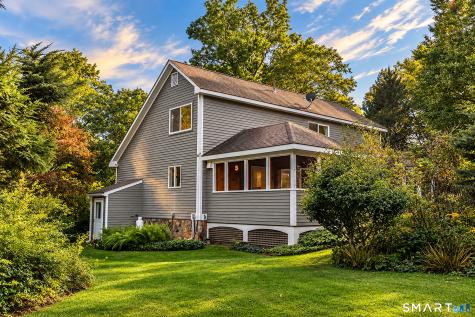12 Loormann Lane New Milford CT 06755