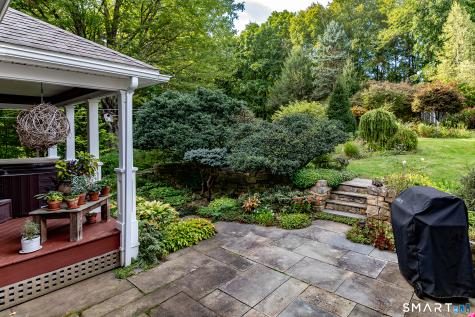 12 Loormann Lane New Milford CT 06755