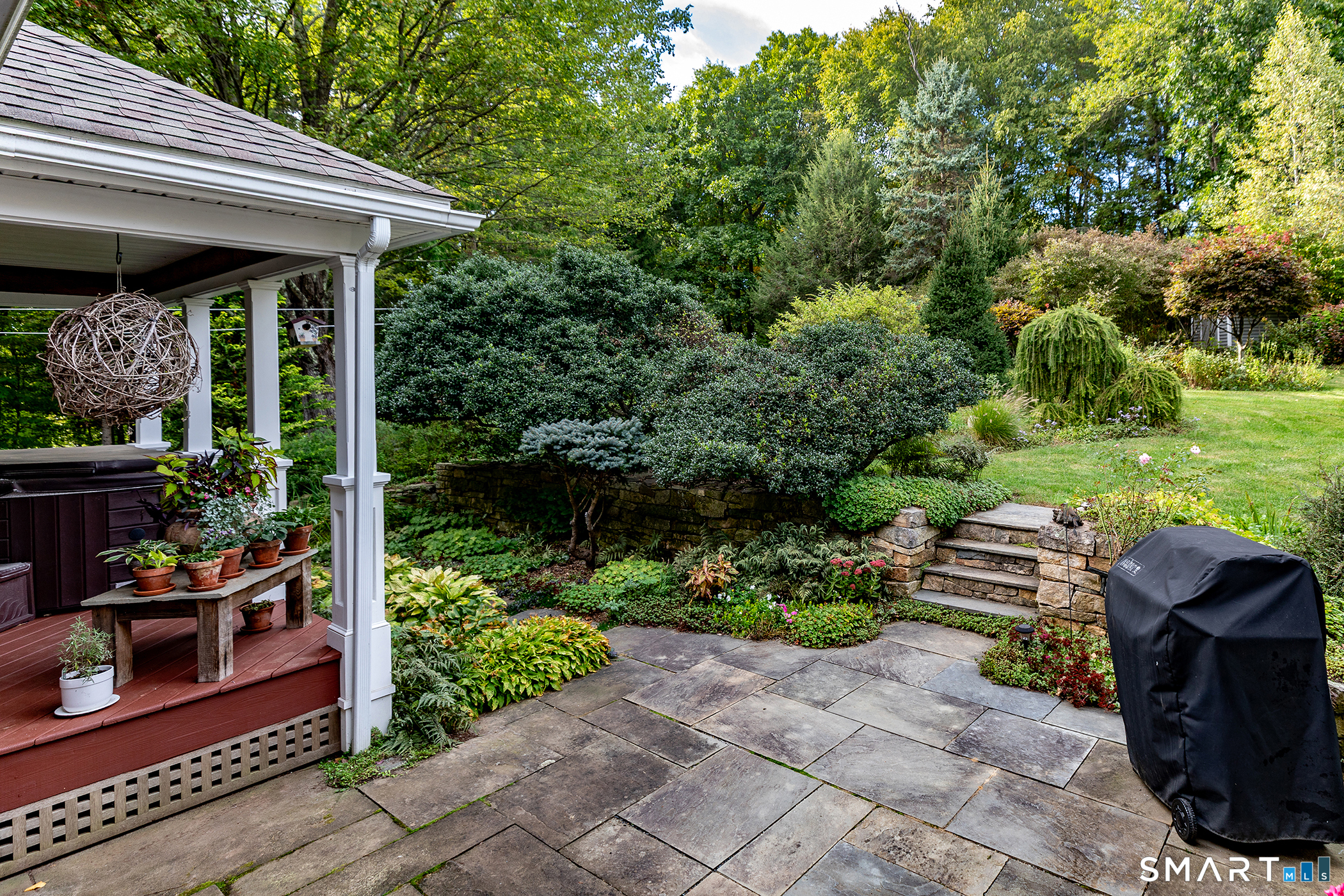 12 Loormann Lane New Milford CT 06755