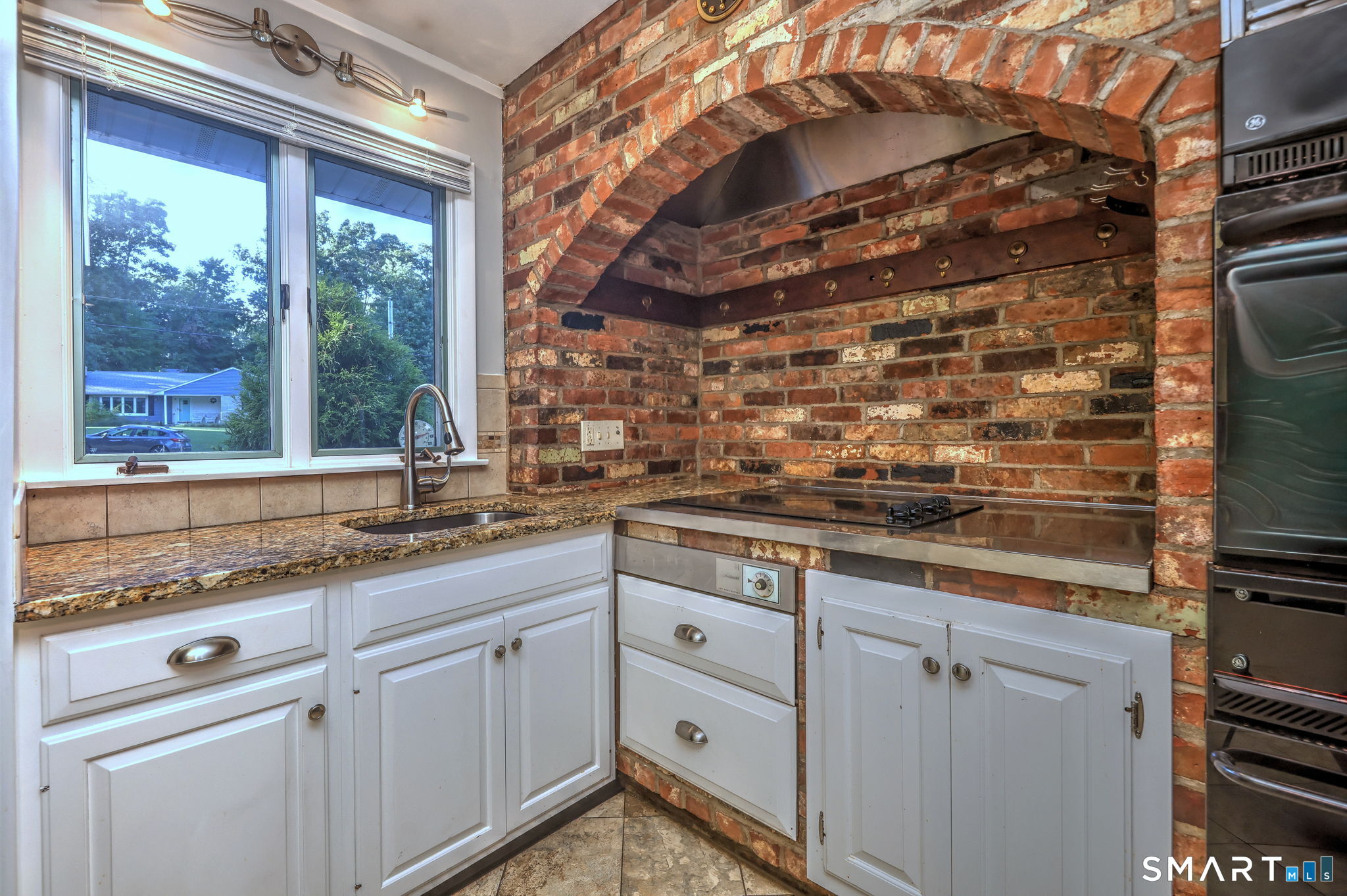 179 Maxine Road Bristol CT 06010