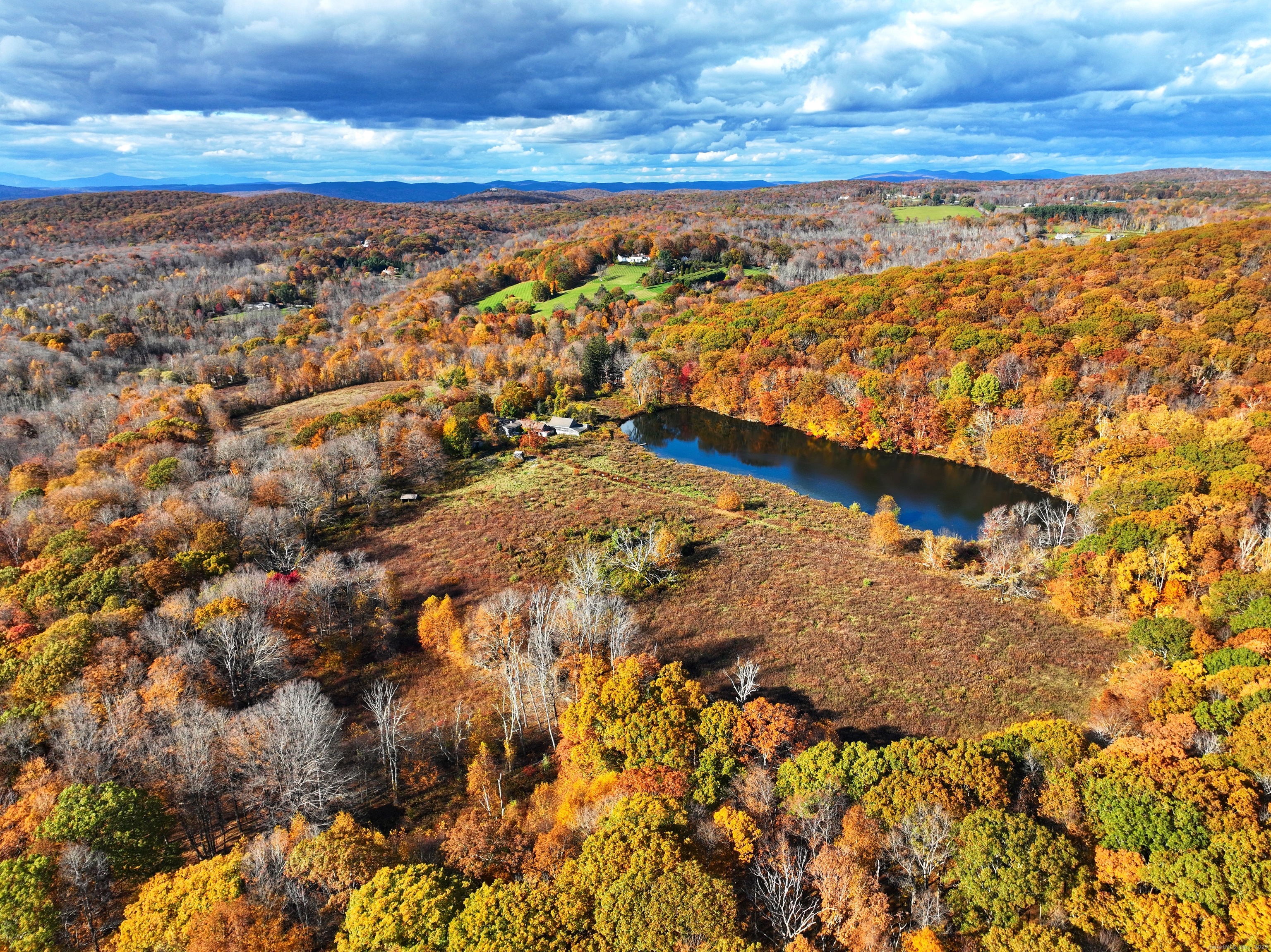 308 Skiff Mountain Road Kent CT 06757