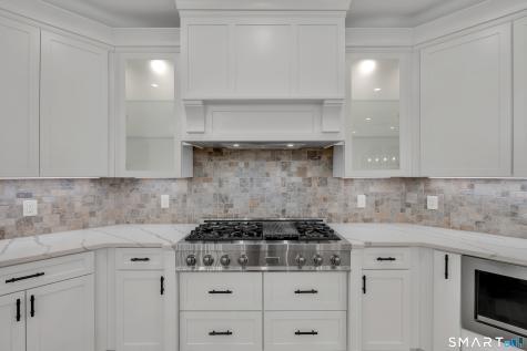 7 Thamesview Pentway Ledyard CT 06335