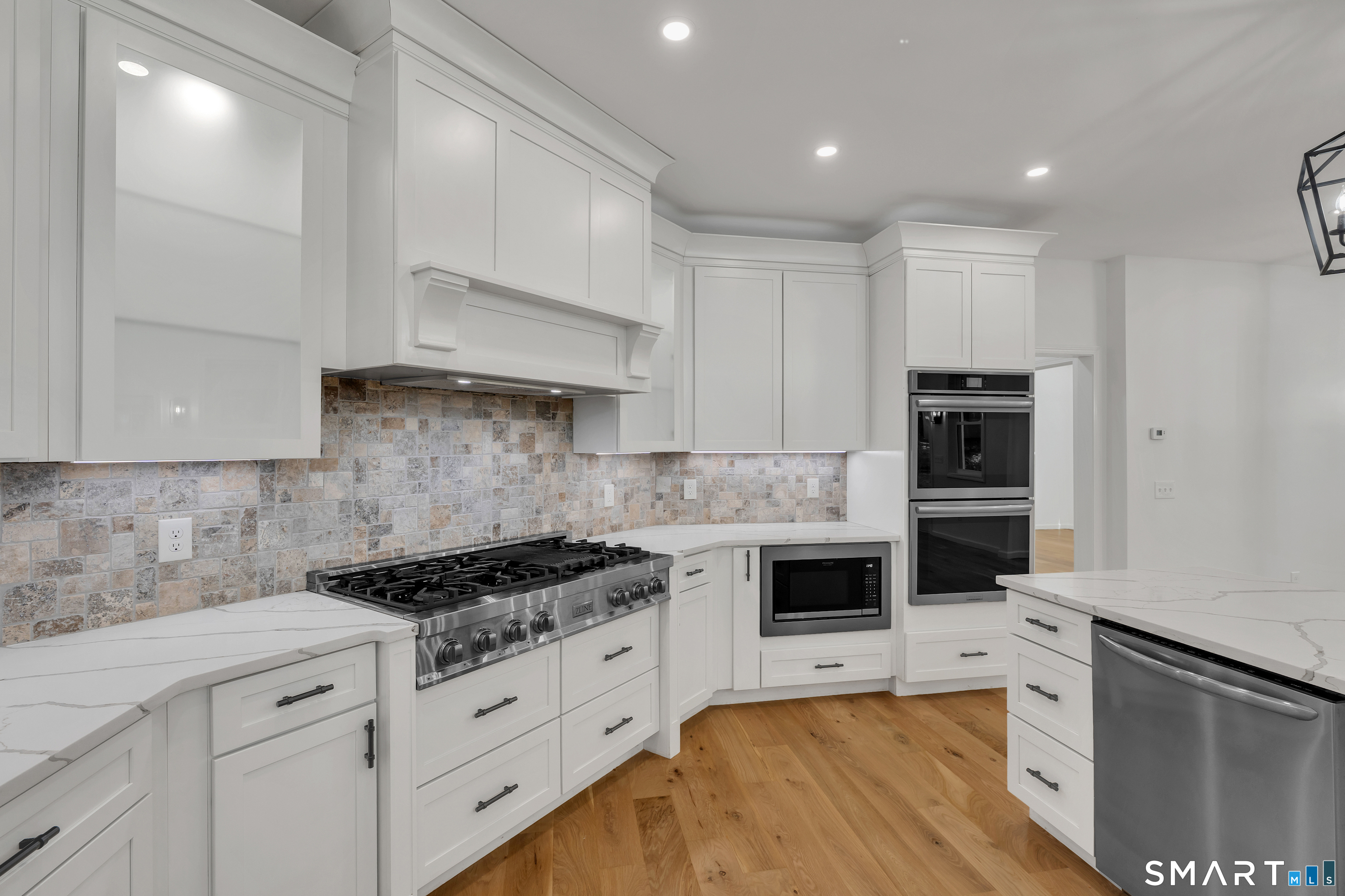7 Thamesview Pentway Ledyard CT 06335