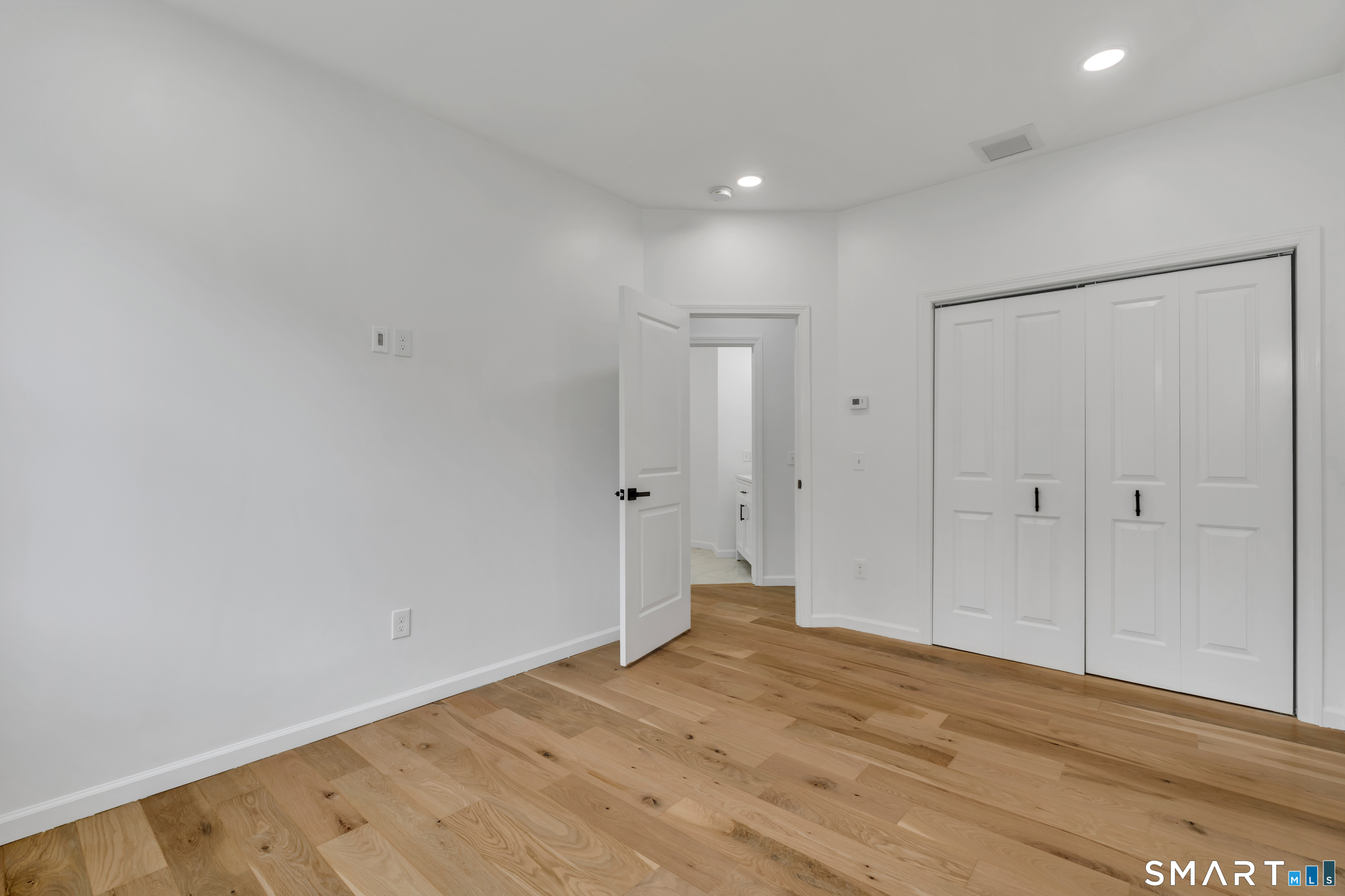 7 Thamesview Pentway Ledyard CT 06335
