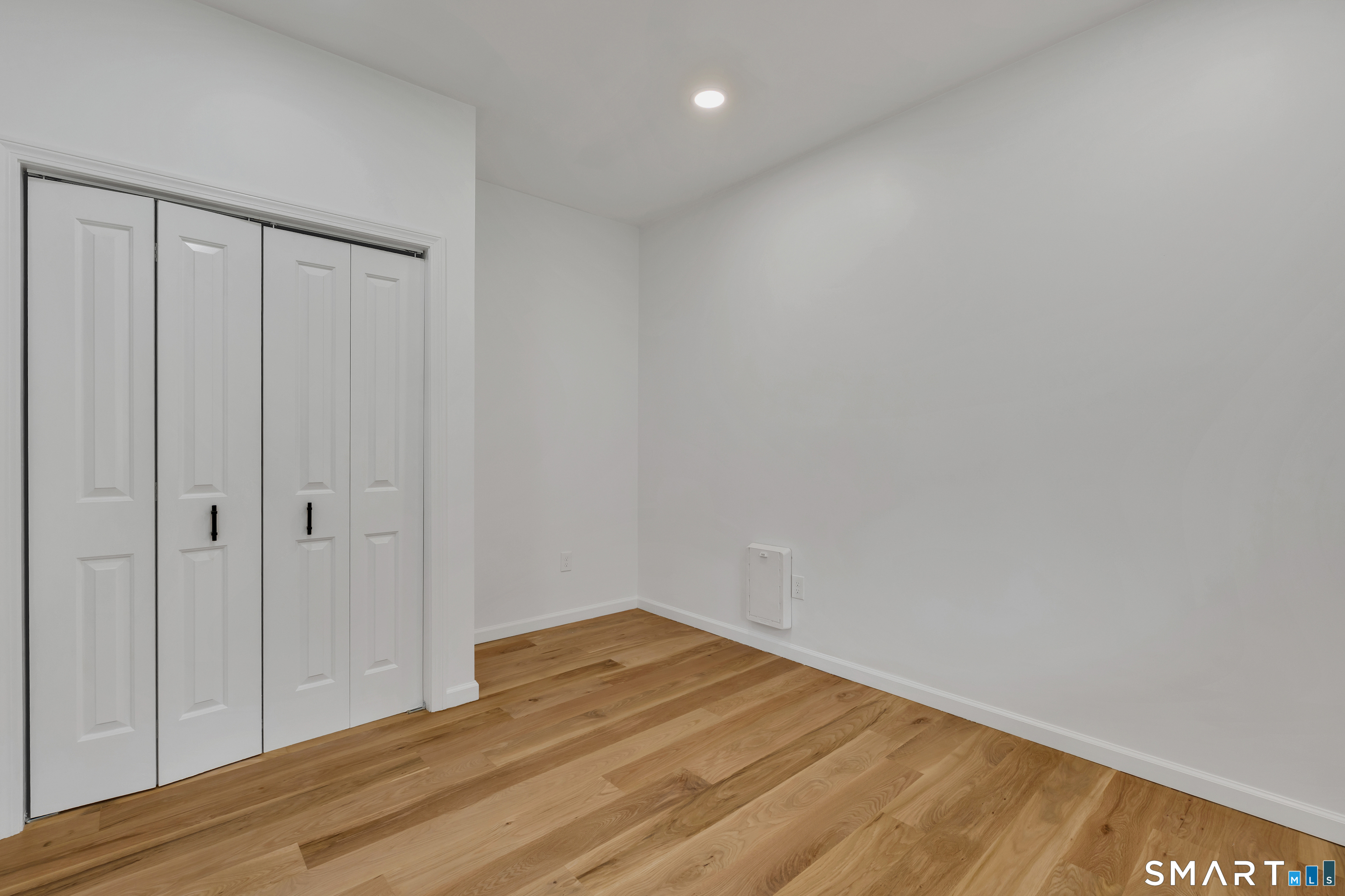 7 Thamesview Pentway Ledyard CT 06335