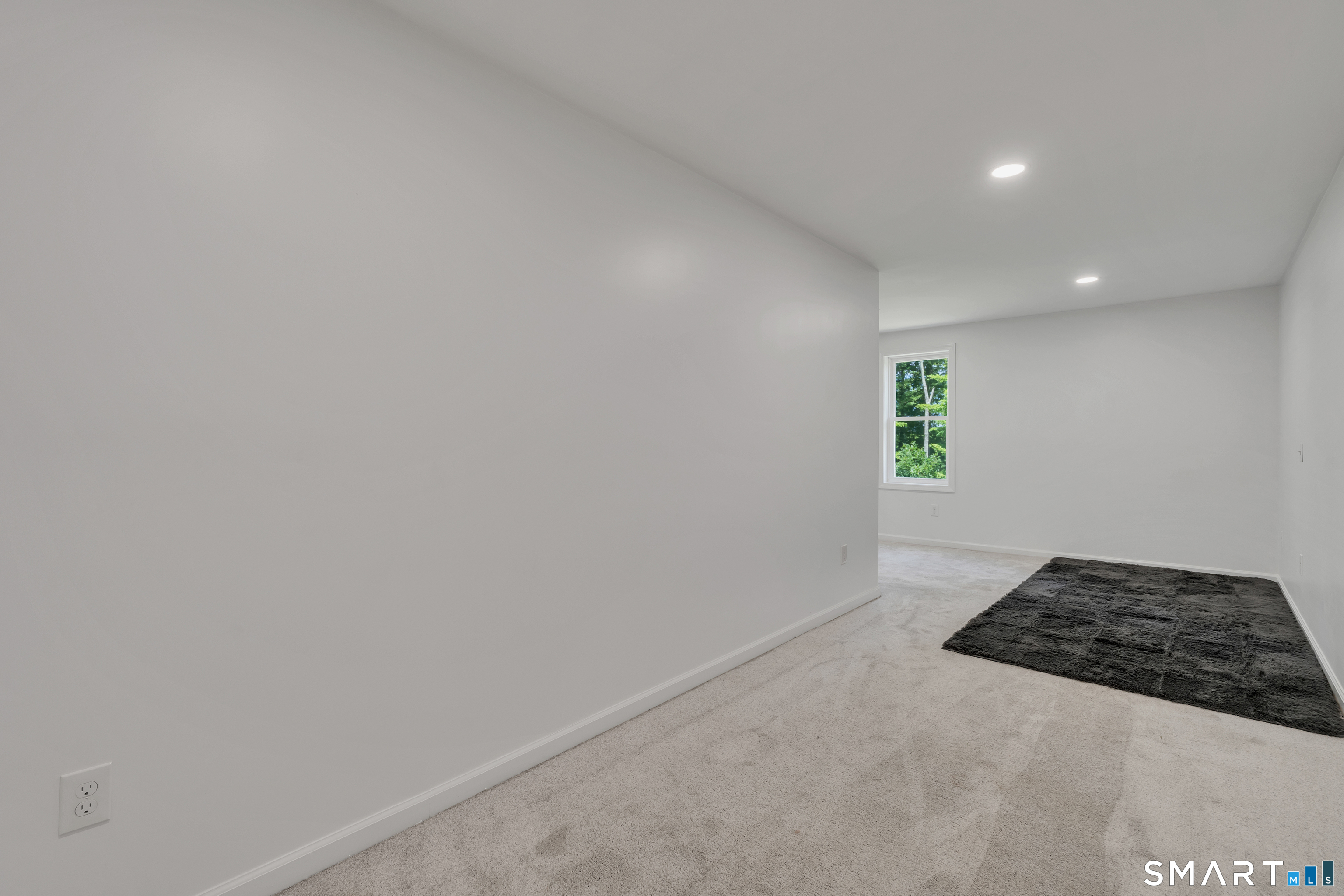 7 Thamesview Pentway Ledyard CT 06335