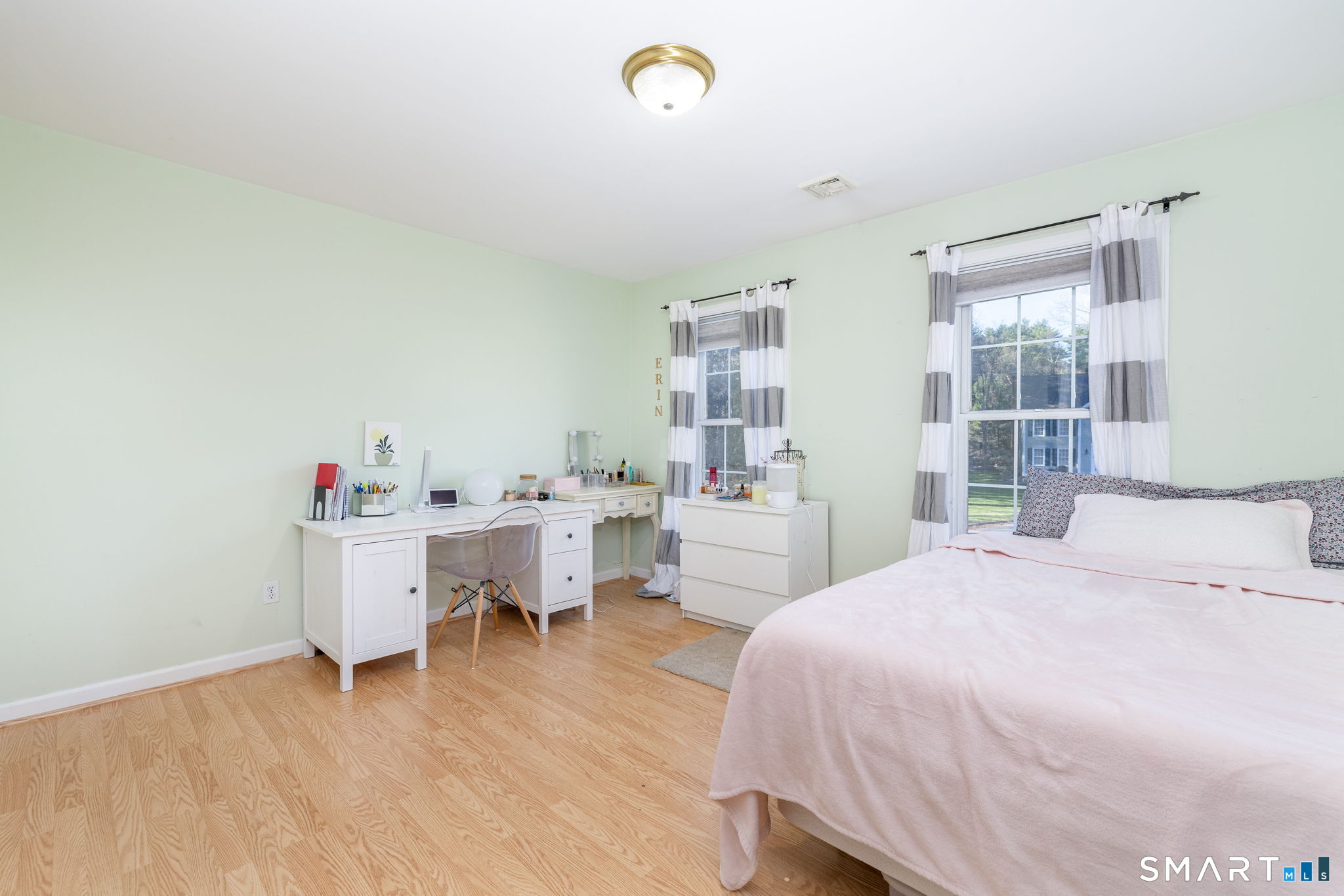 3 Candlewood Court Simsbury CT 06070