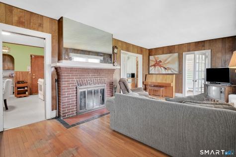 41 Saint James Street West Hartford CT 06119