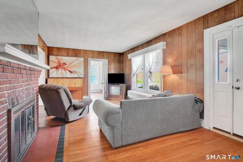 41 Saint James Street West Hartford CT 06119