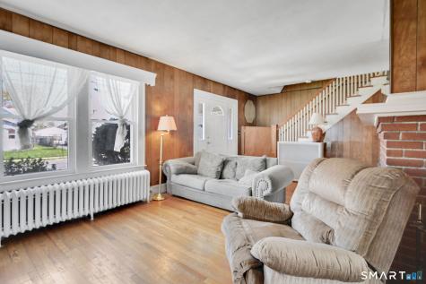 41 Saint James Street West Hartford CT 06119