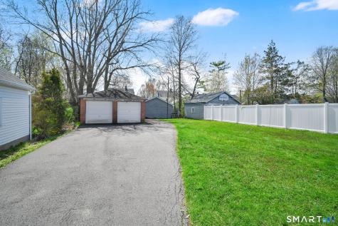 41 Saint James Street West Hartford CT 06119