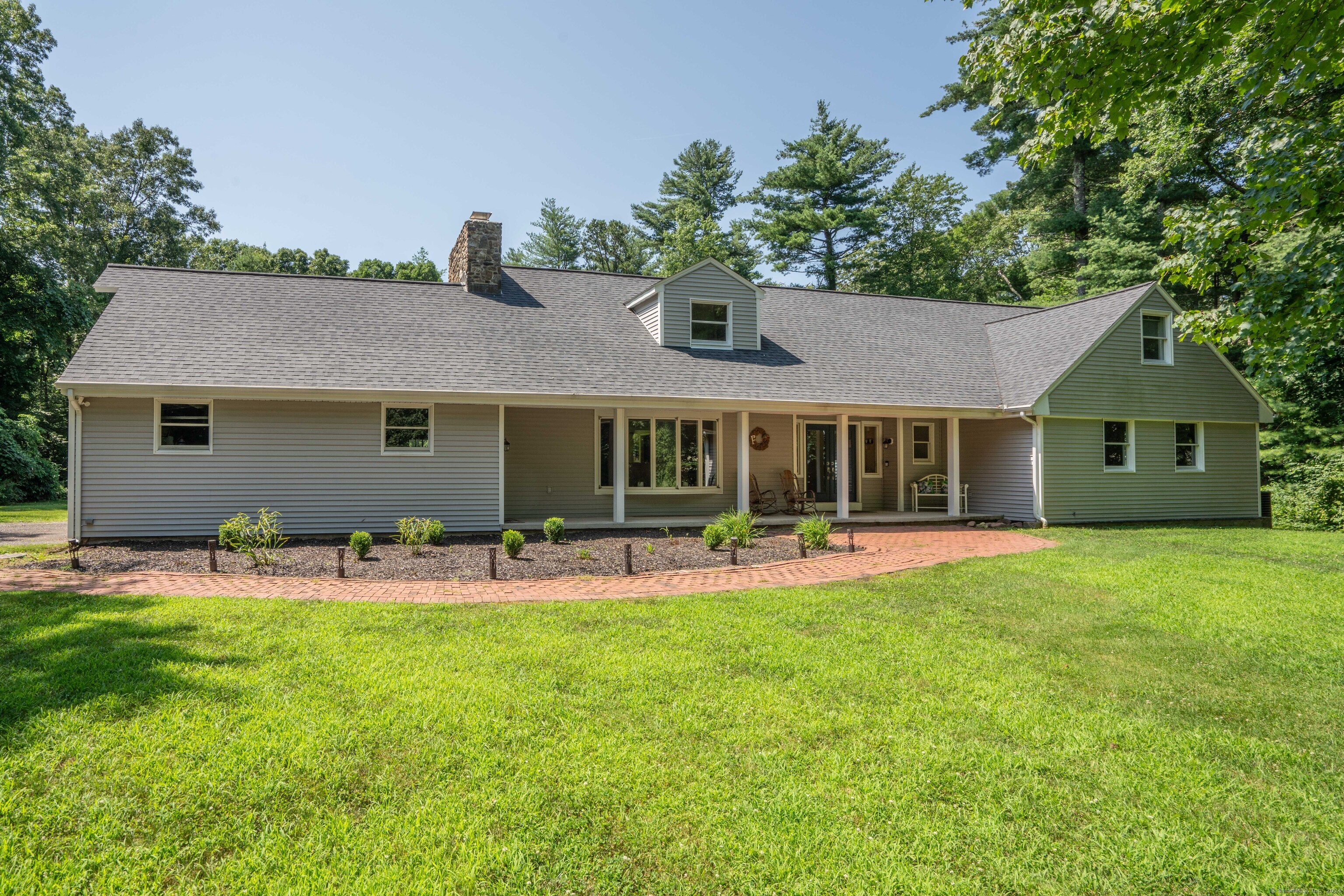 17 Berta Lane Avon CT 06001