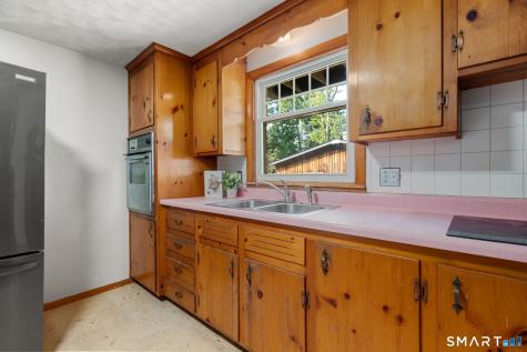 2 Copper Drive Enfield CT 06082