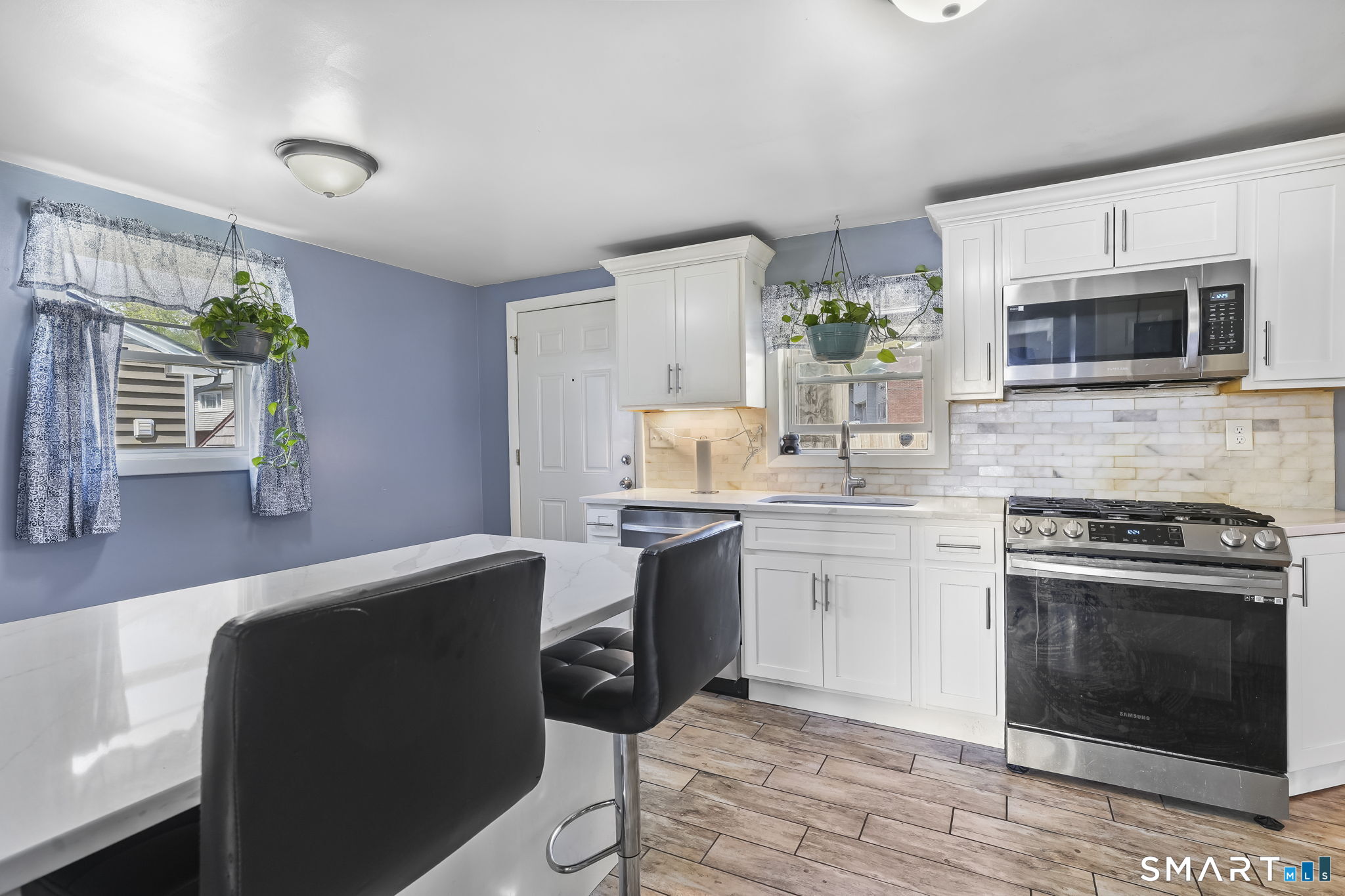 204 Barnes Avenue New Haven CT 06513