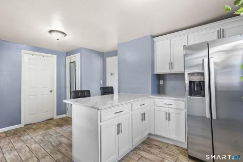 204 Barnes Avenue New Haven CT 06513