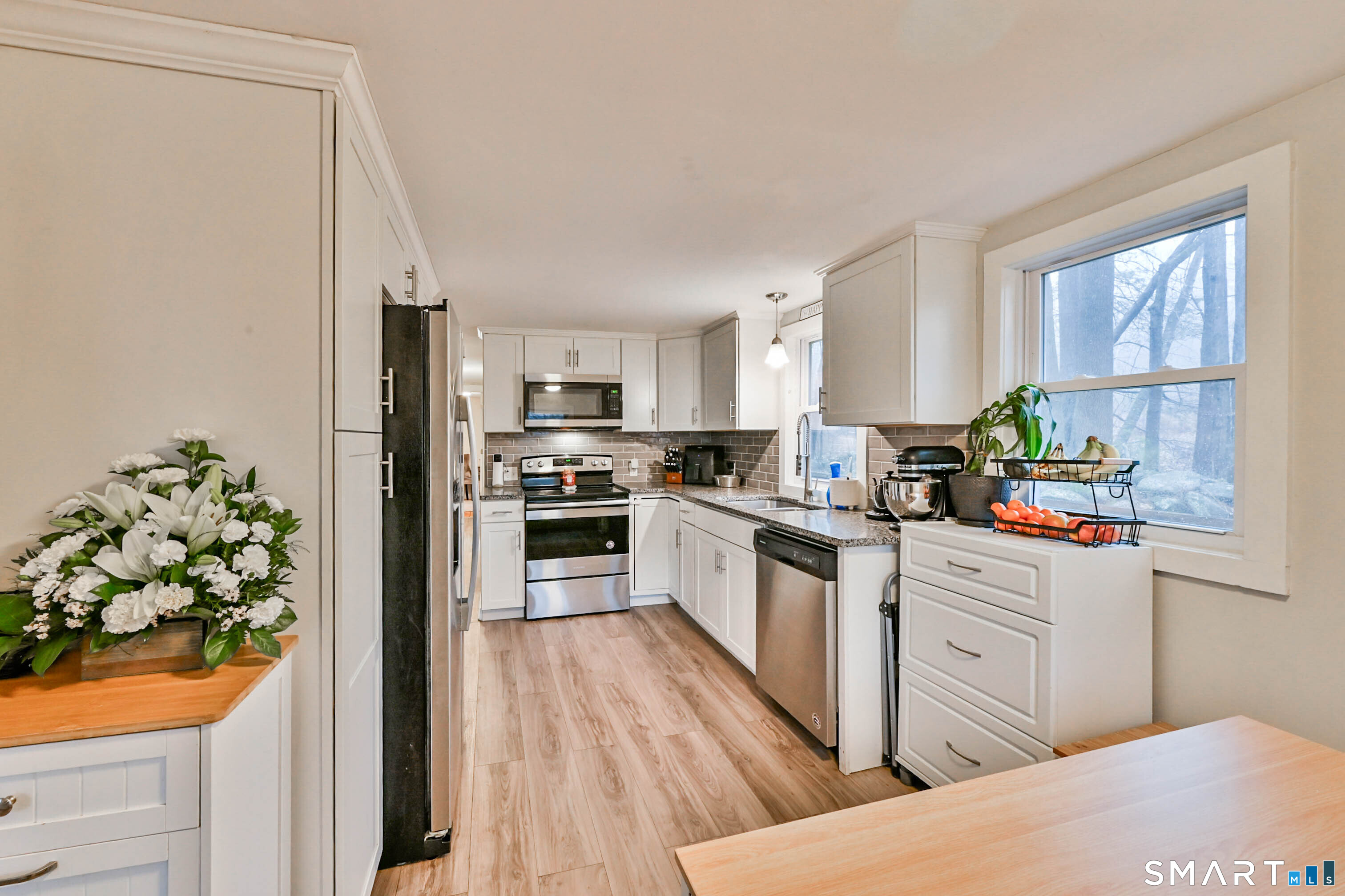 1605 Route 197 Woodstock CT 06281