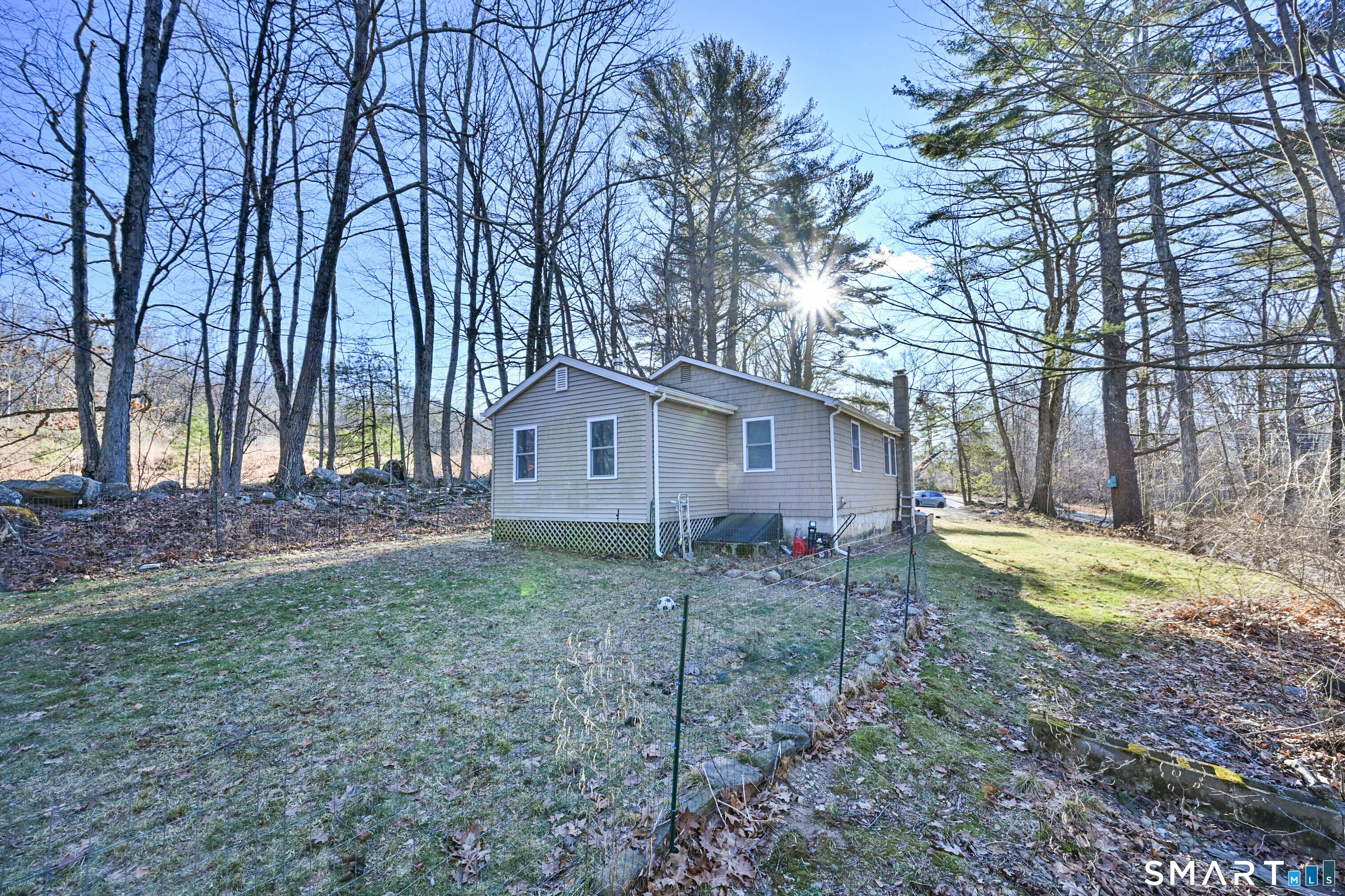 1605 Route 197 Woodstock CT 06281