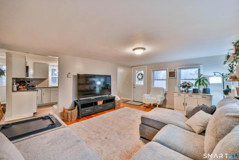 1605 Route 197 Woodstock CT 06281